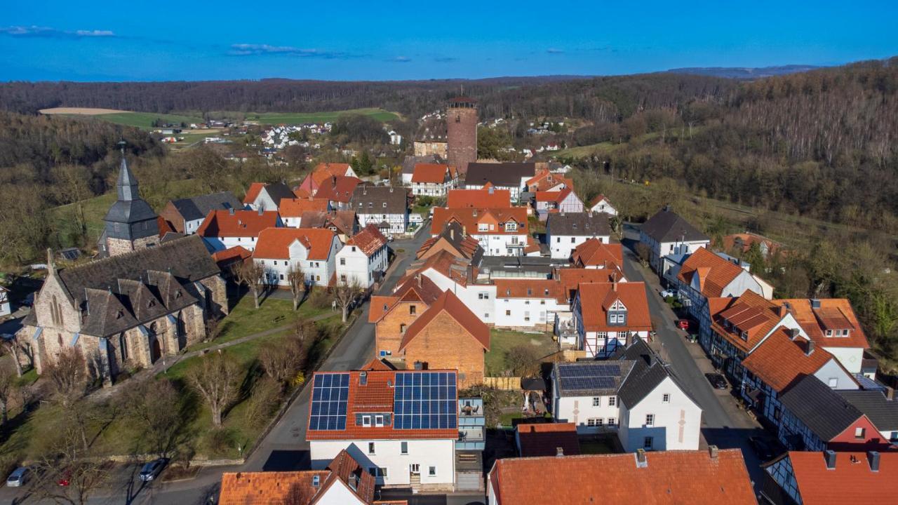 Ferienwohnung Zur Burg Trendelburg Bagian luar foto